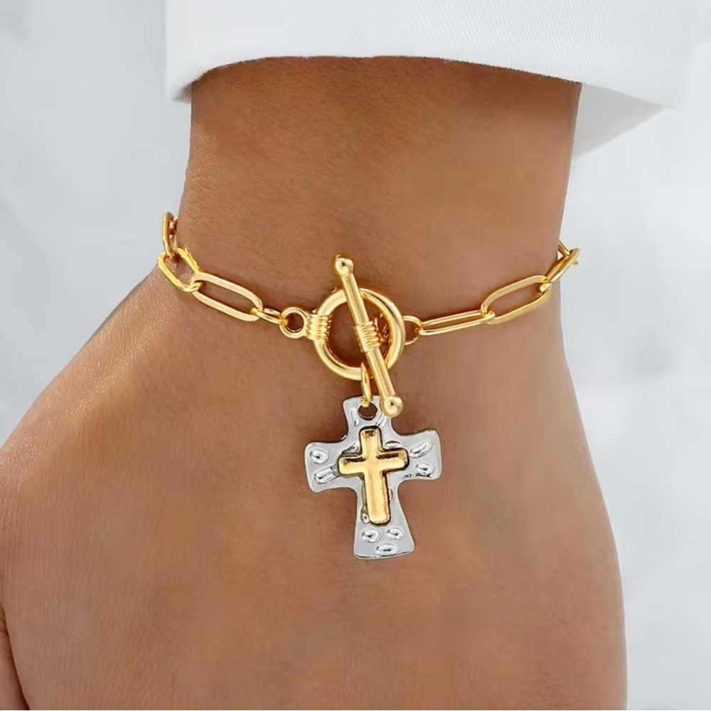 ✨✨Link gold bracelet / Cross Hammered Bracelet✨✨